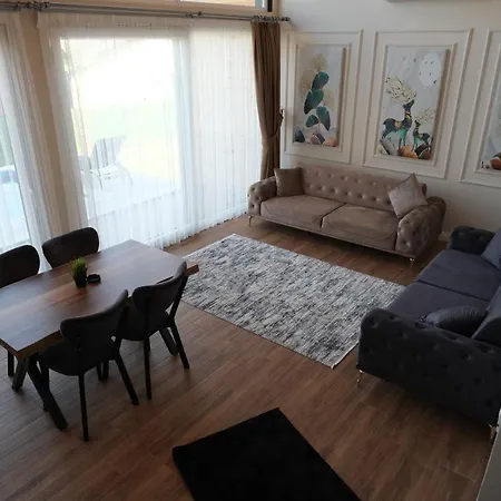 Hayat Trio Garden Villa